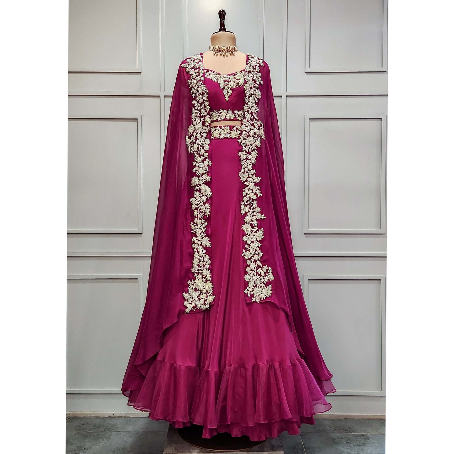 Wine Dori work Crepe Set