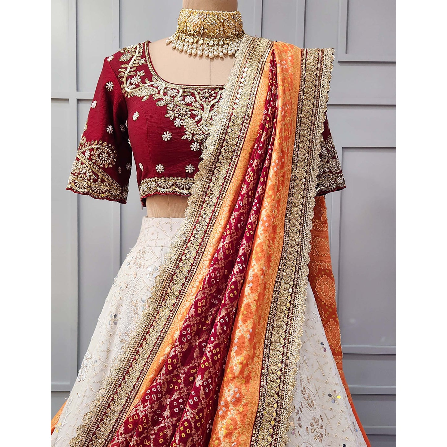 Gadhchola Dupatta Luckhnawi Lehenga